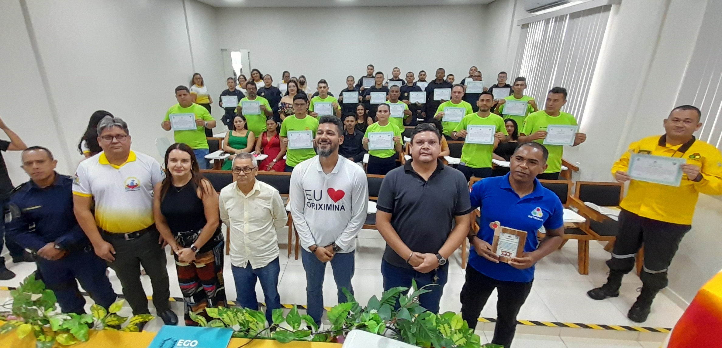 Prefeitura de Oriximiná certifica alunos do Curso de Formação para Agentes de Trânsito